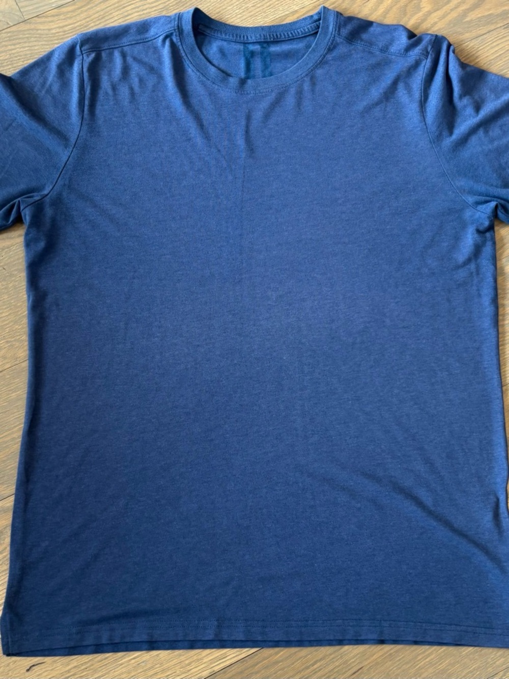Asics Large Men's Crew Neck T-Shirt in Navy Blue